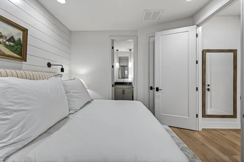 $1,850,000 | 2080 12th Avenue South, Nashville, TN 37204