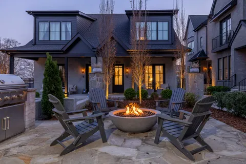 $1,850,000 | 2080 12th Avenue South, Nashville, TN 37204