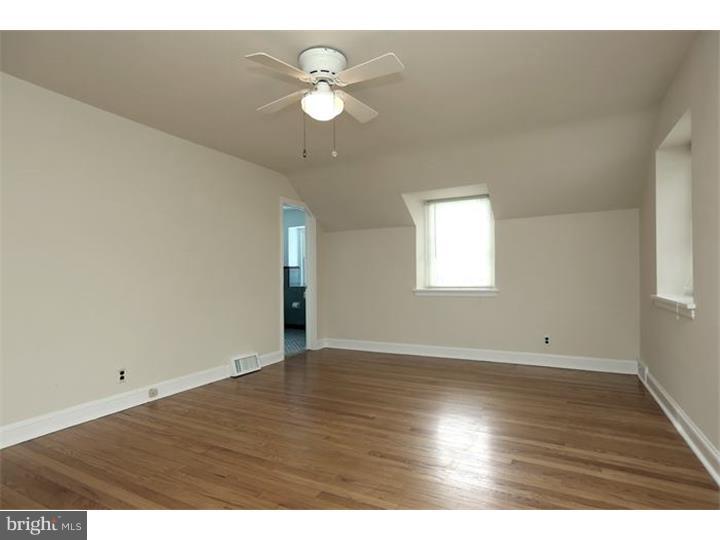 3931 Netherfield Road Philadelphia, PA 19129 - Photo 14 of 24 Master Bedroom