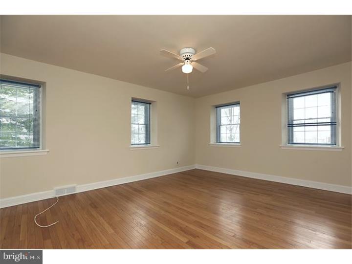 3931 Netherfield Road Philadelphia, PA 19129 - Photo 16 of 24 Bedroom