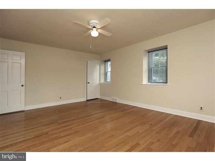 3931 Netherfield Road Philadelphia, PA 19129 - Photo 17 of 24 Bedroom