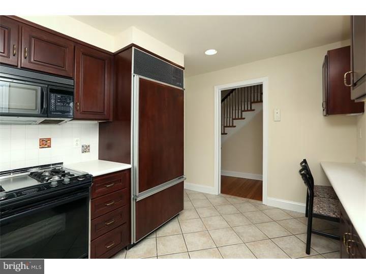 3931 Netherfield Road Philadelphia, PA 19129 - Photo 9 of 24 Kitchen