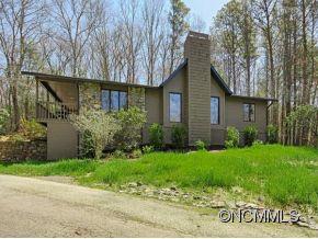 12 Cobble Hill Road Fairview, NC 28730 - Photo 1 of 18 Gallery Image 1