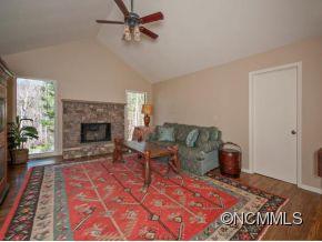 12 Cobble Hill Road Fairview, NC 28730 - Photo 3 of 18 Gallery Image 3