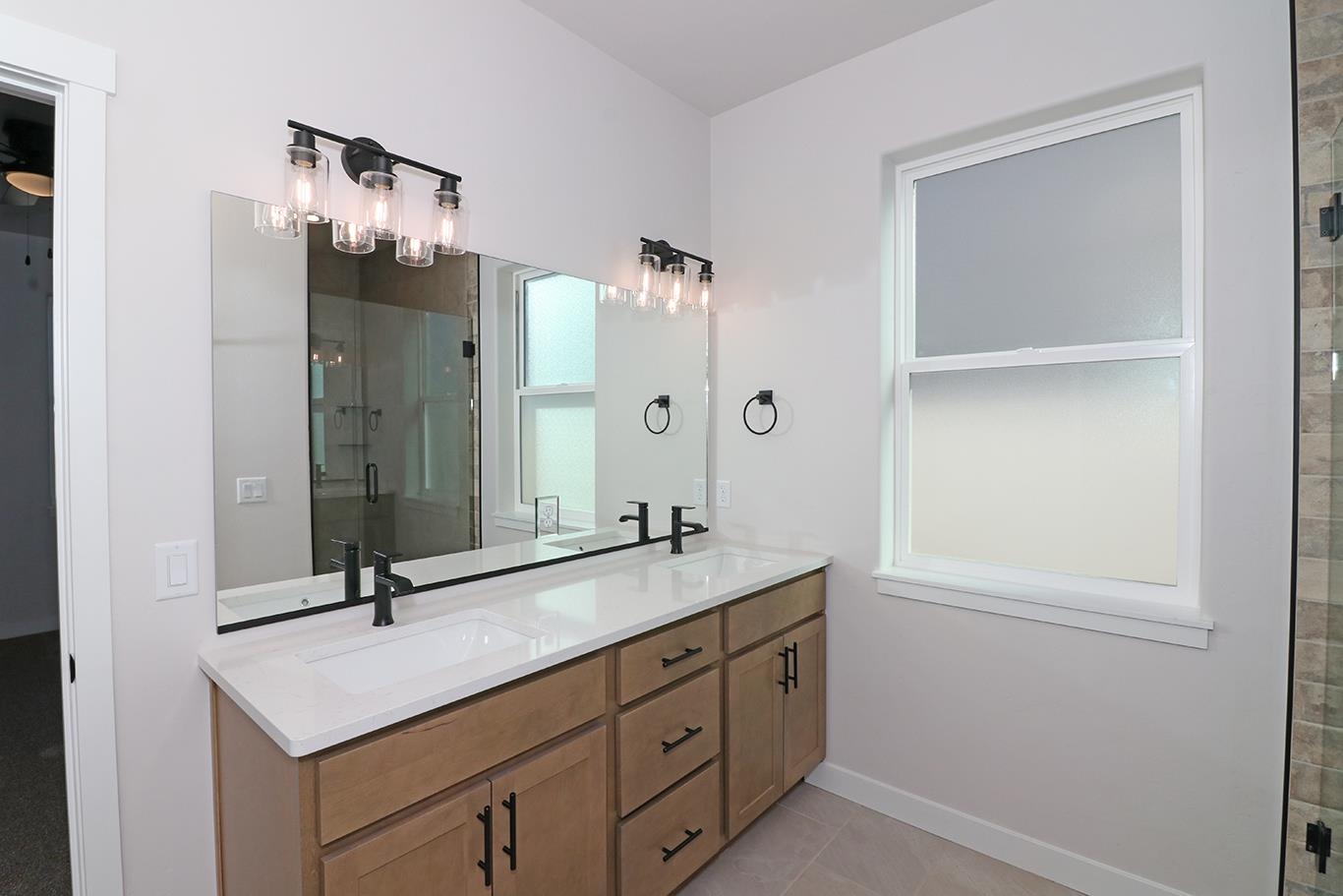 2457 Hamilton Road, Unit B Grand Junction, CO 81505 - Photo 18 of 35