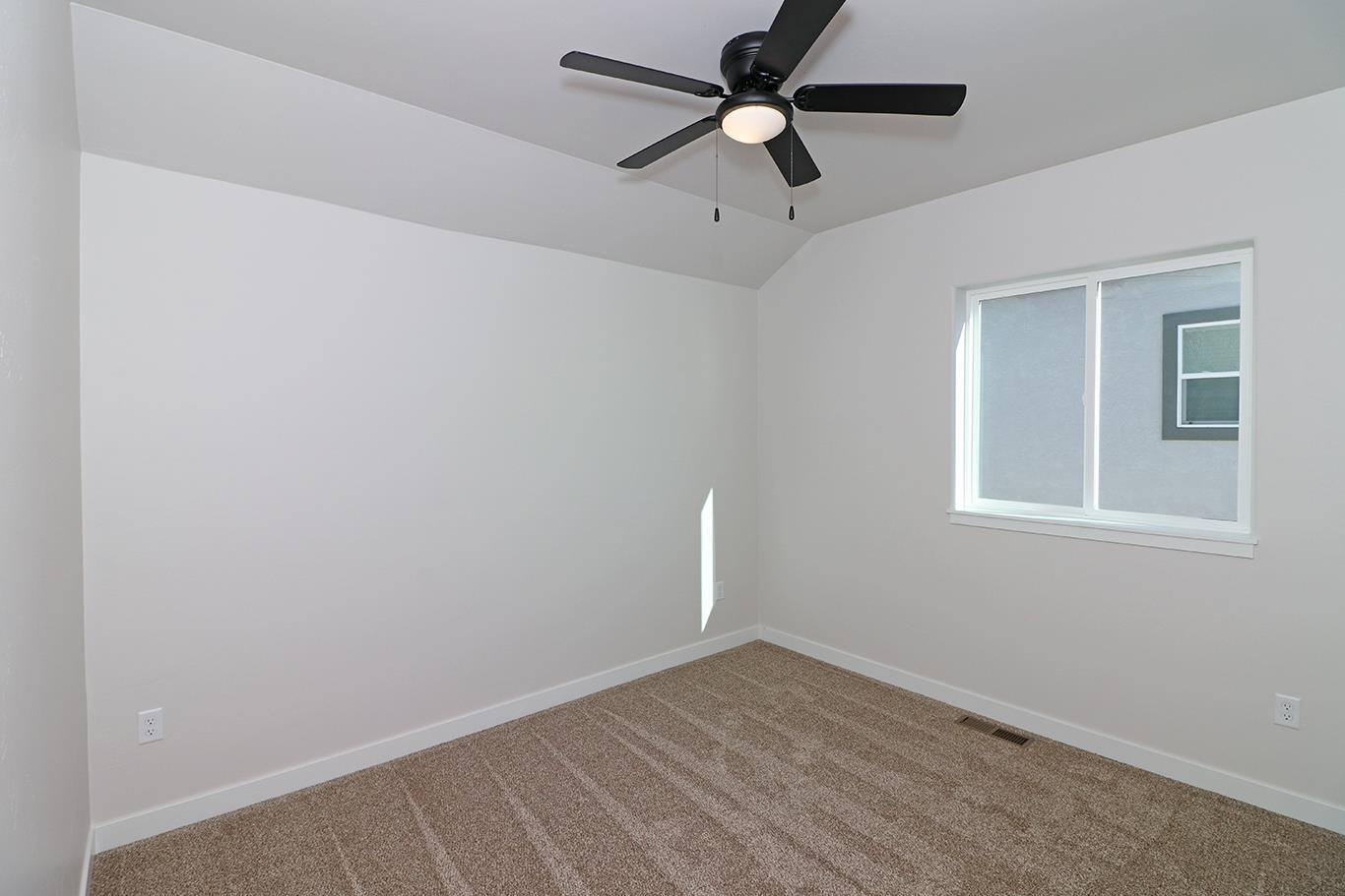 2457 Hamilton Road, Unit B Grand Junction, CO 81505 - Photo 23 of 35