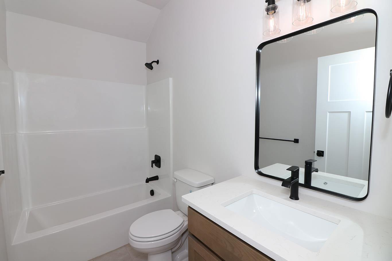 2457 Hamilton Road, Unit B Grand Junction, CO 81505 - Photo 24 of 35