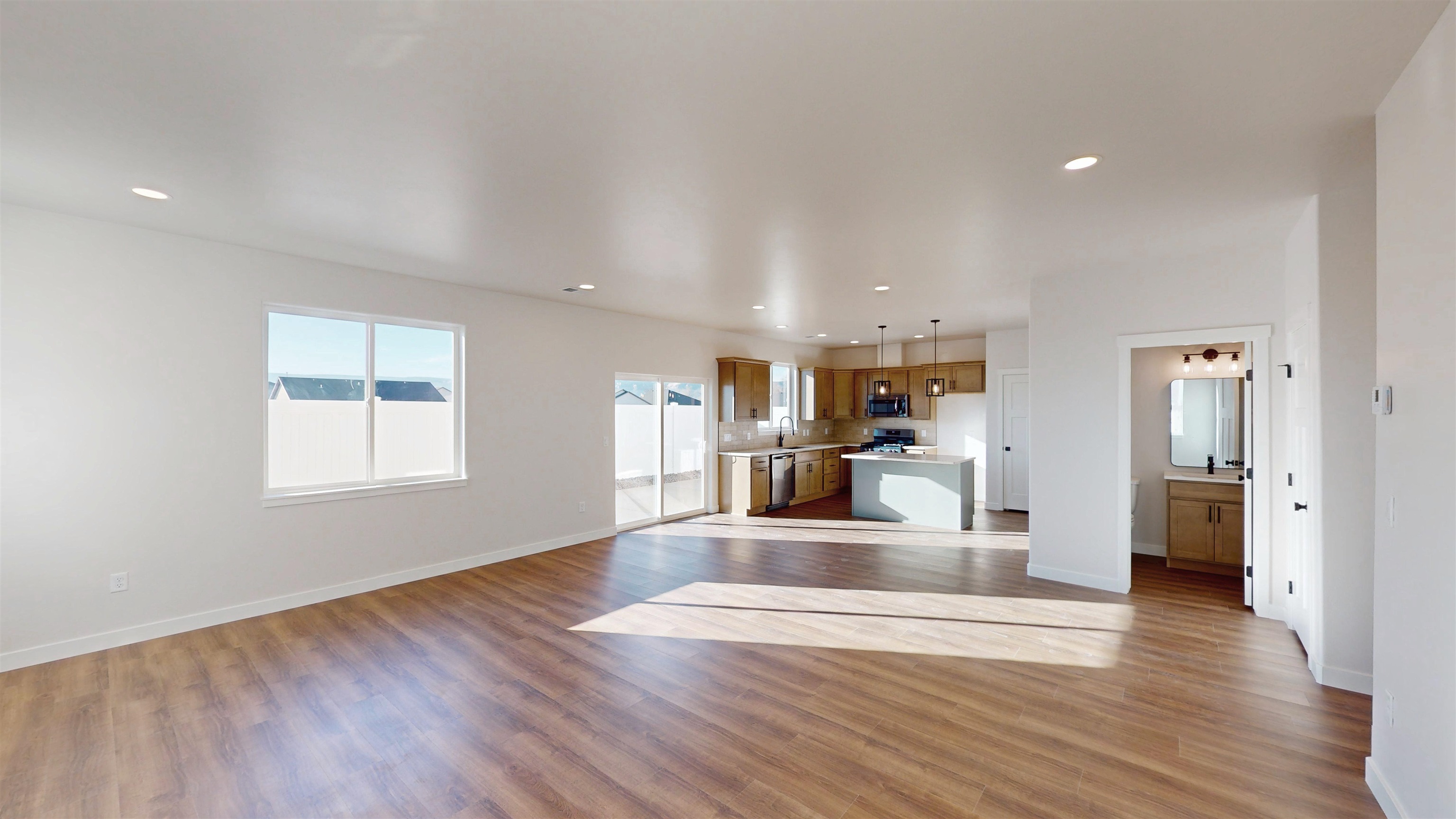 2457 Hamilton Road, Unit B Grand Junction, CO 81505 - Photo 6 of 35