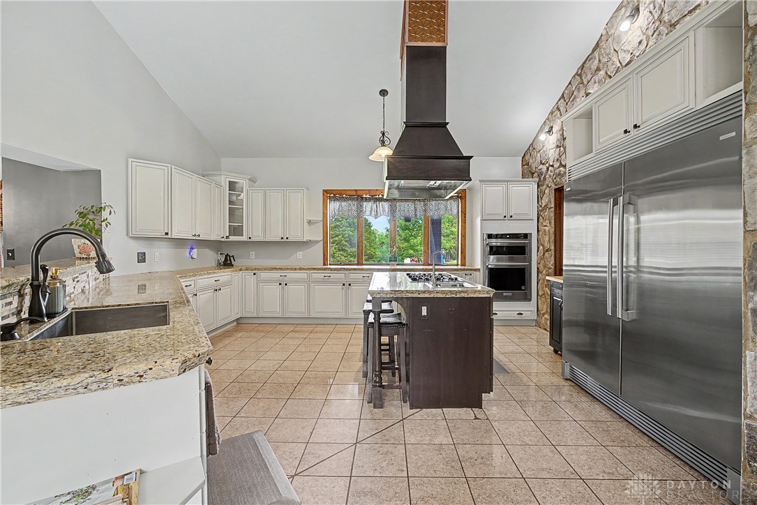 3787 Miller Road Springfield, OH 45502 - Photo 21 of 100