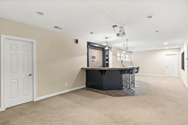 $725,000 | 83 Scotscraig Drive, Valparaiso, IN 46385