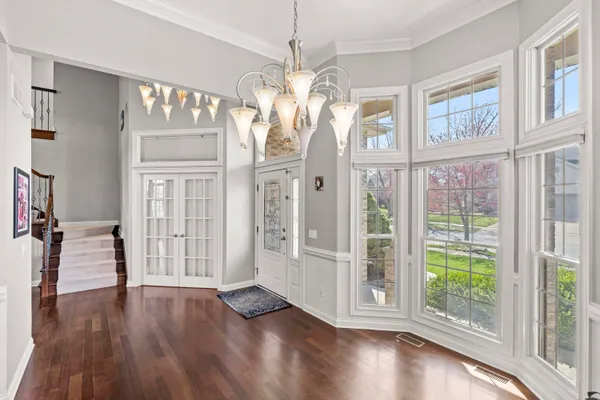 $725,000 | 83 Scotscraig Drive, Valparaiso, IN 46385