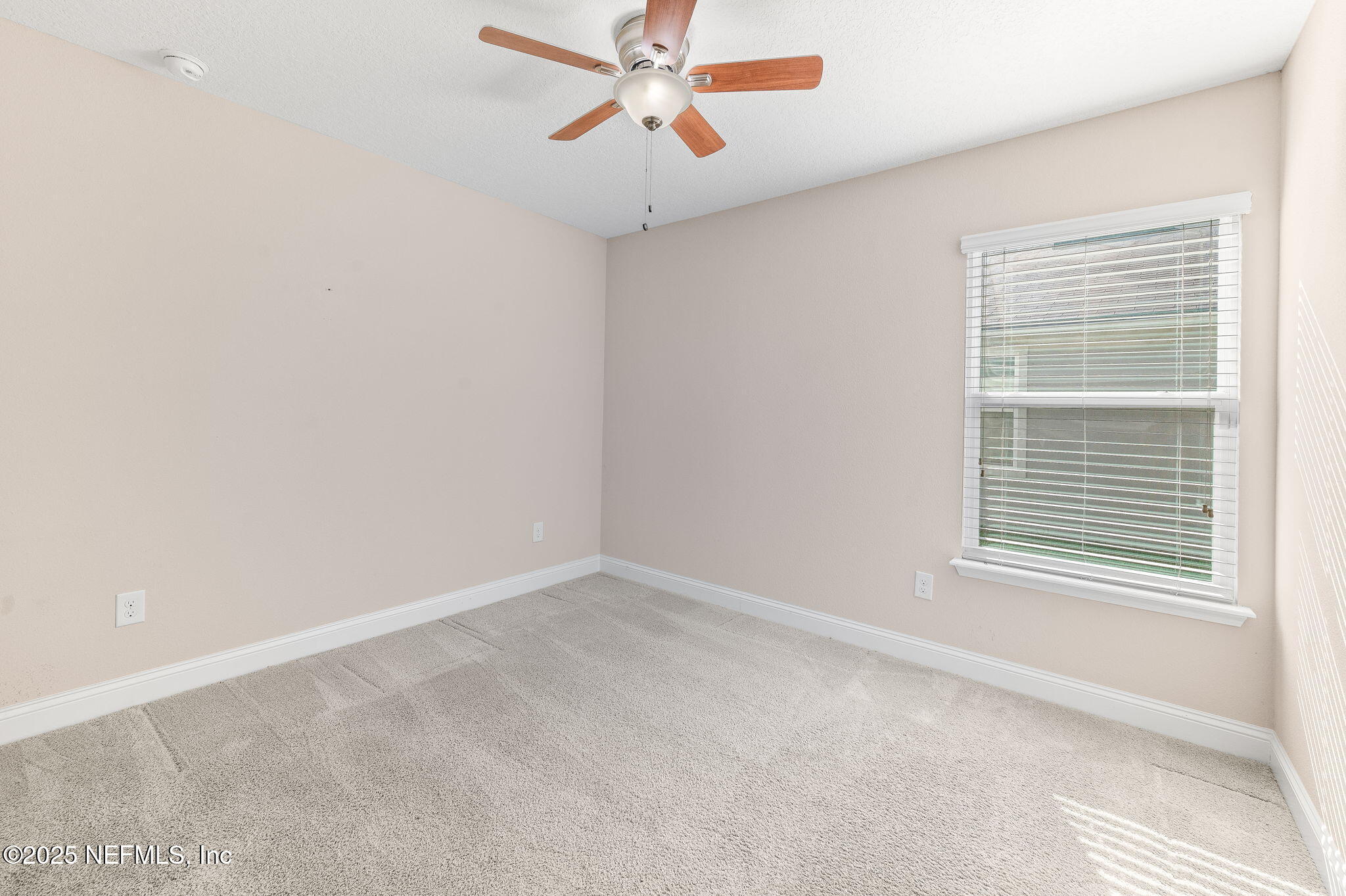305 Green Turtle Lane St. Augustine, FL 32086 - Photo 28 of 39 a view of an empty room with a window