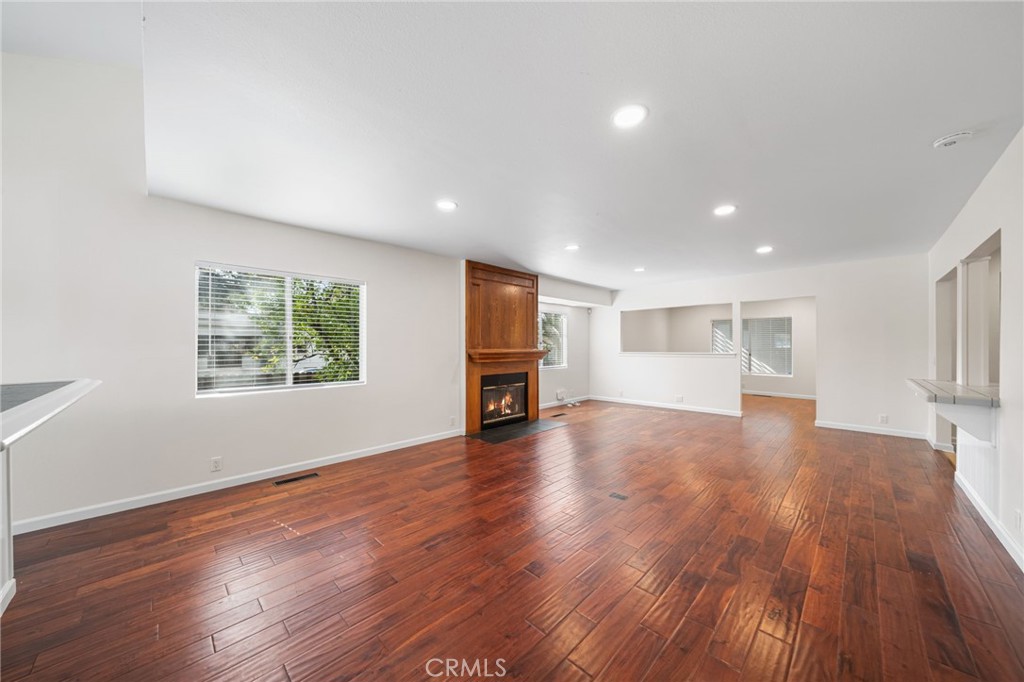 236 South Shaffer Street Orange, CA 92866 - Photo 14 of 63