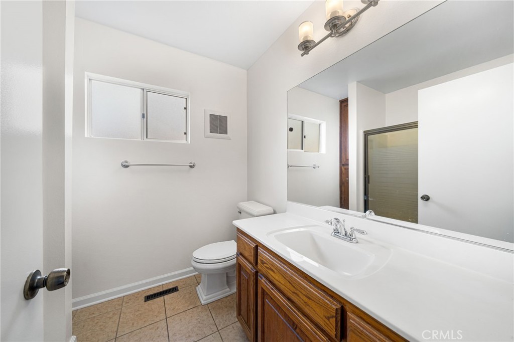 236 South Shaffer Street Orange, CA 92866 - Photo 22 of 63