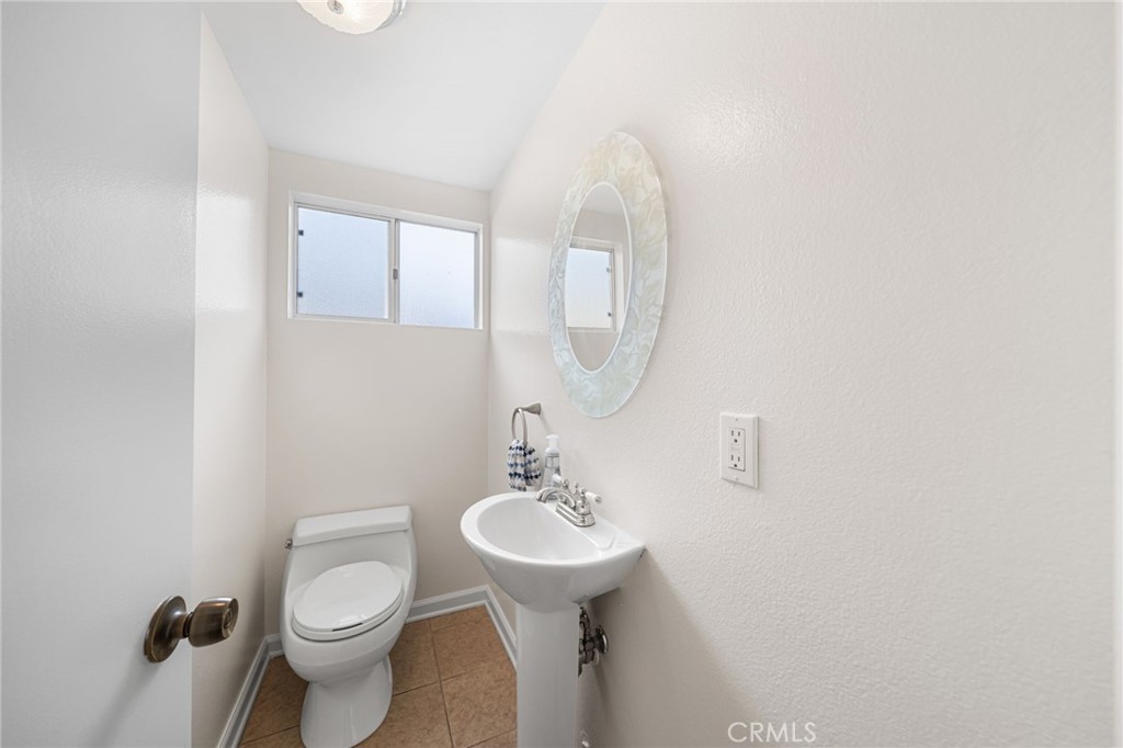 236 South Shaffer Street Orange, CA 92866 - Photo 30 of 63