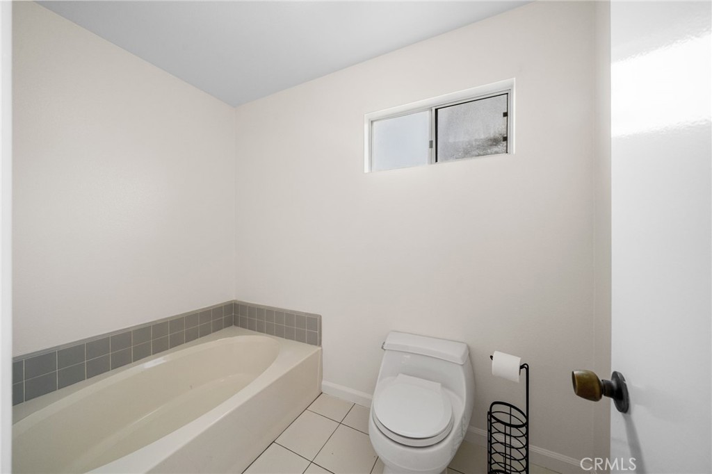 236 South Shaffer Street Orange, CA 92866 - Photo 36 of 63