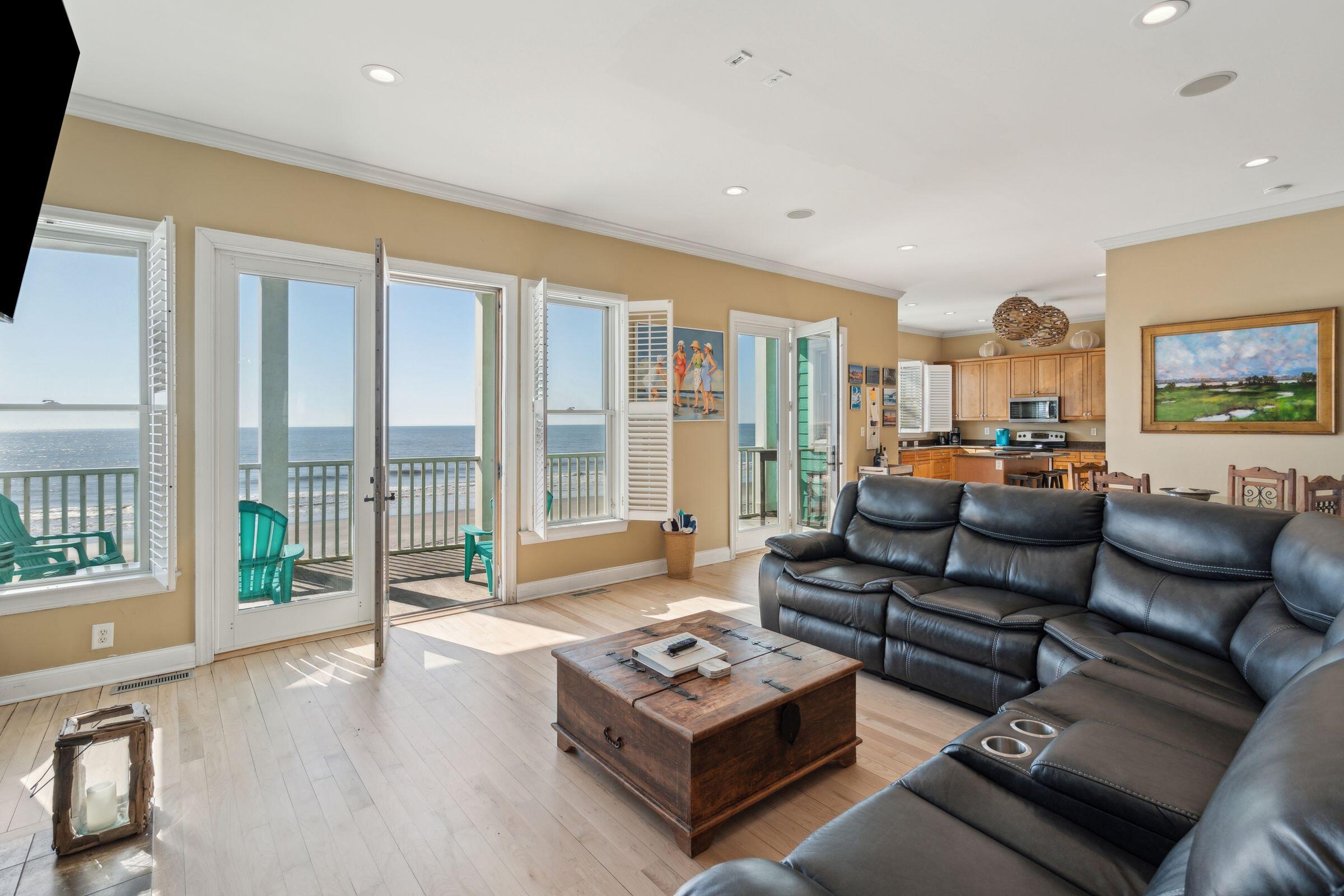 1699 East Ashley Avenue, Unit B Folly Beach, SC 29439 - Photo 19 of 85 1699EAshAve-KeenEyeMarketing-118