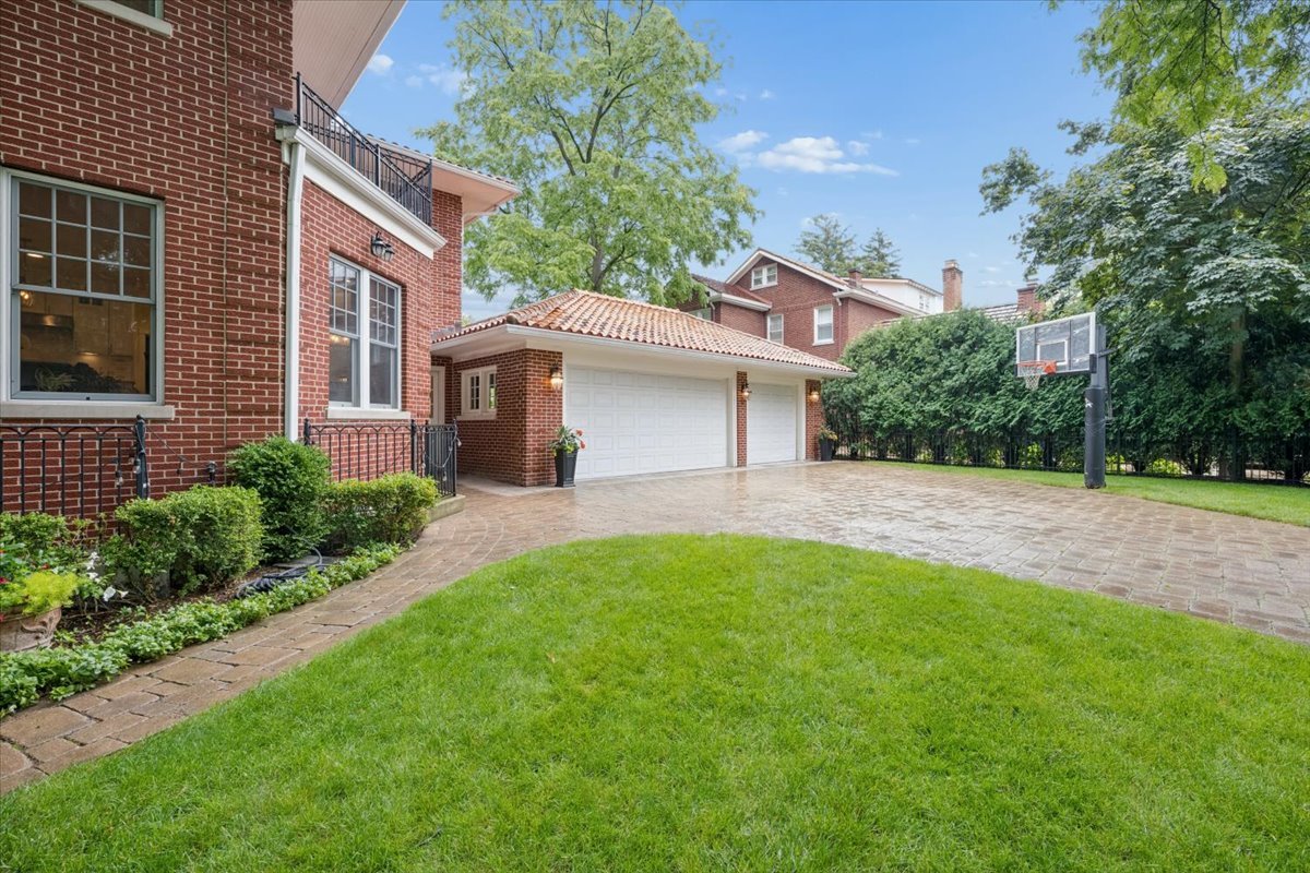 1141 Sheridan Road Wilmette, IL 60091 - Photo 45 of 52