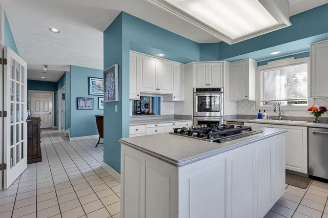 $1,890,000 | 3050 Waldwic Lane, Oshkosh, WI 54904