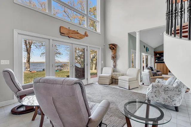 $1,890,000 | 3050 Waldwic Lane, Oshkosh, WI 54904