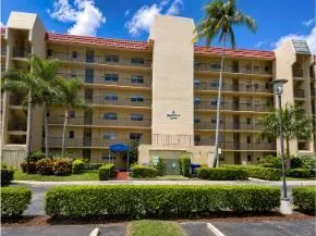 $130,000 | 3524 Via Poinciana, Unit 104, Lake Worth, FL 33467