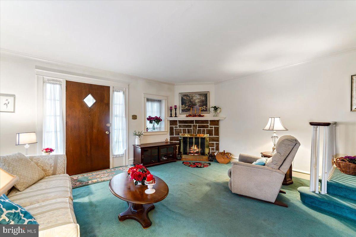 4718 State Road Drexel Hill, PA 19026 - Photo 6 of 27