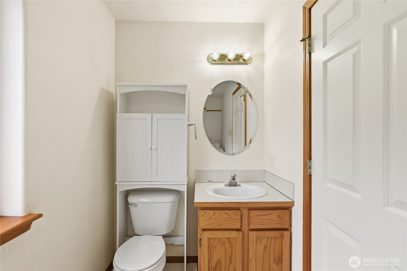 9839 Littlerock Road Southwest Olympia, WA 98512 - Photo 11 of 25 Gallery Image 11