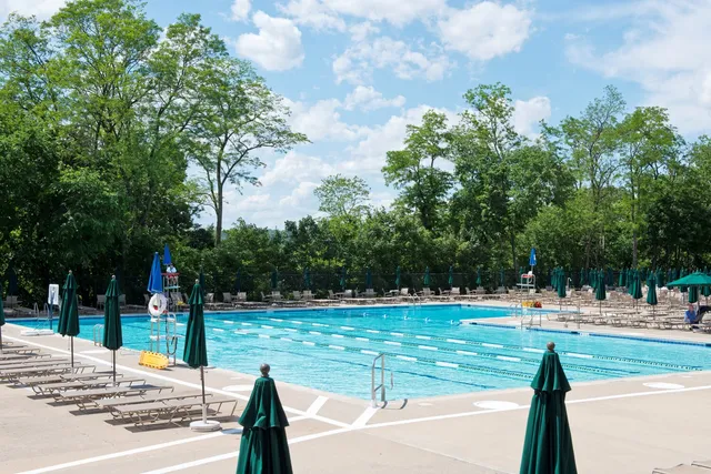 $775,000 | 5800 Arlington Avenue, Unit 7U | North Riverdale