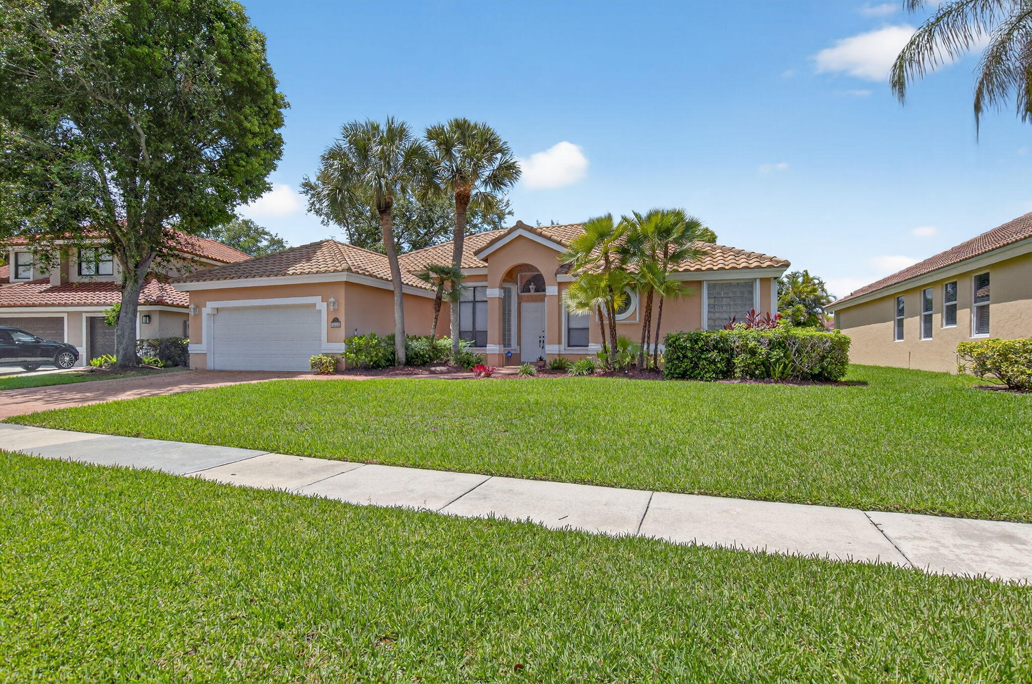 10028 Venezia Place Boca Raton, FL 33428 - Photo 2 of 40 2-web-or-mls-DSC_0329-741
