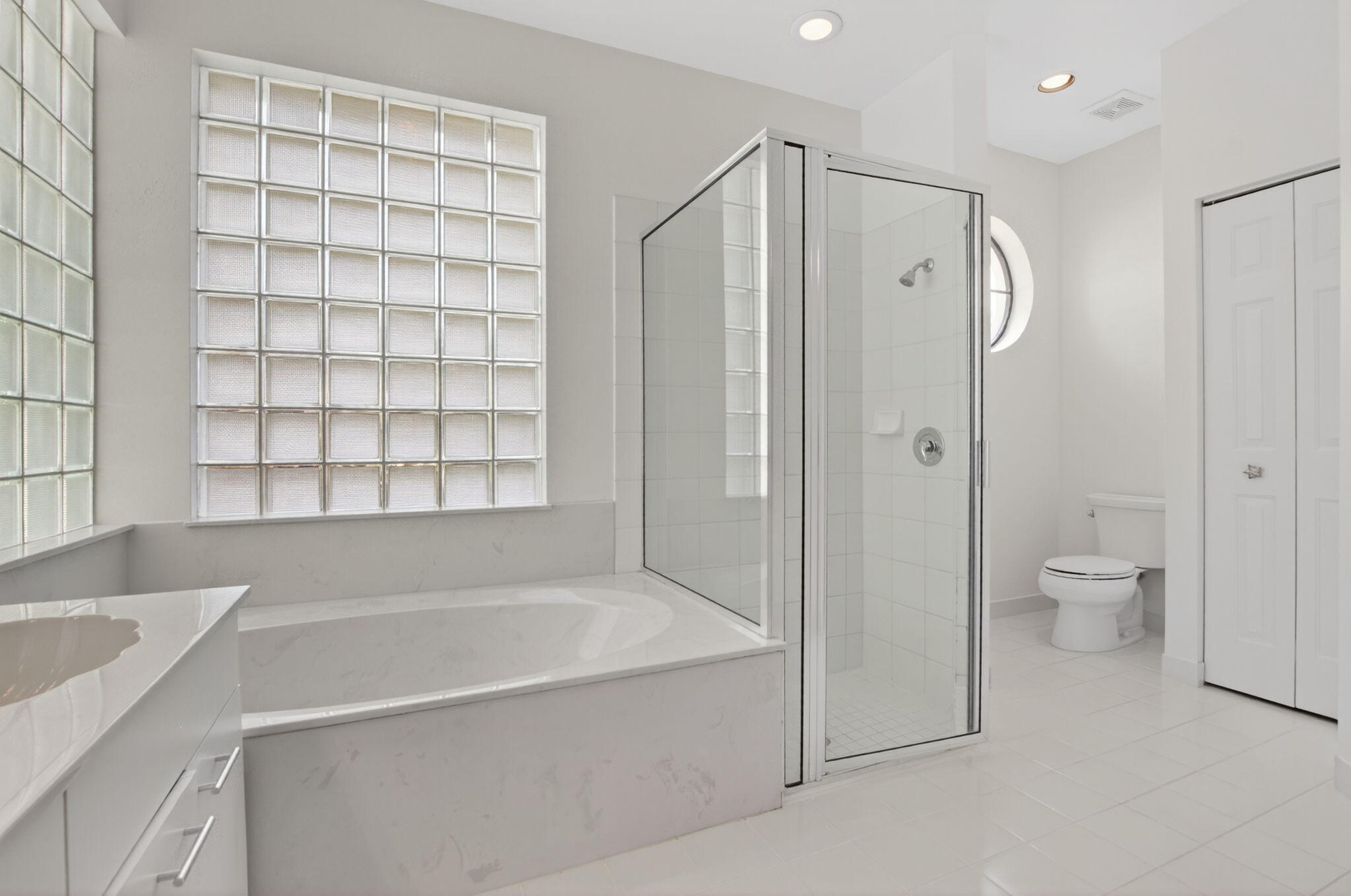 10028 Venezia Place Boca Raton, FL 33428 - Photo 23 of 40 27-web-or-mls-DSC_0456