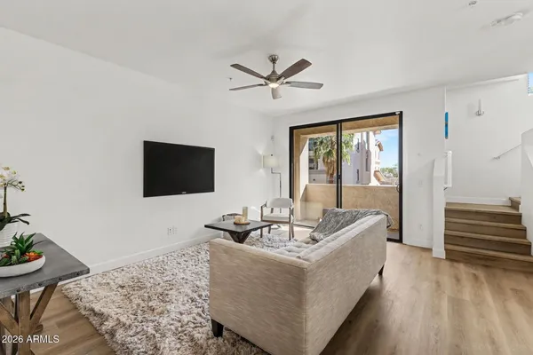 $2,200 | 2315 North 52nd Street, Unit 144, Phoenix, AZ 85008