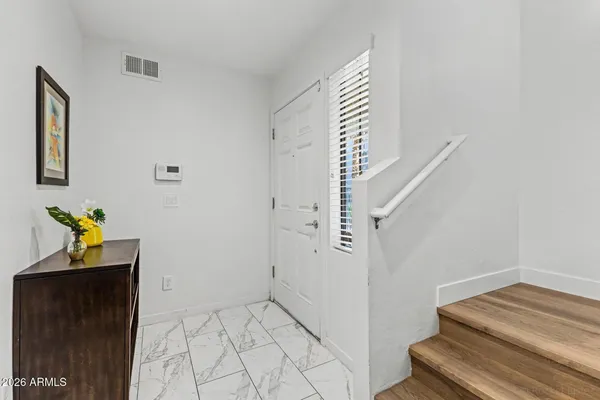 $2,200 | 2315 North 52nd Street, Unit 144, Phoenix, AZ 85008
