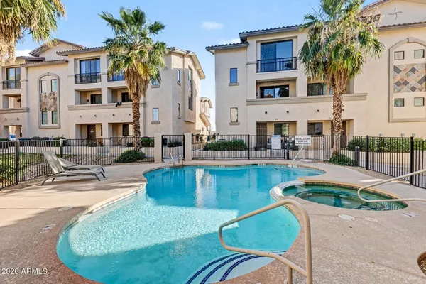 $2,200 | 2315 North 52nd Street, Unit 144, Phoenix, AZ 85008