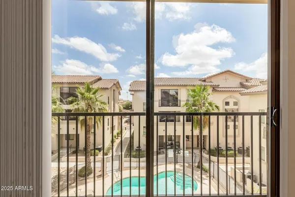 $2,200 | 2315 North 52nd Street, Unit 144, Phoenix, AZ 85008