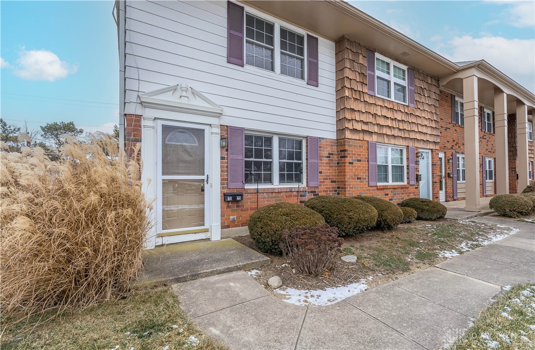 1525 Henley Road Troy, OH 45373 - Photo 1 of 26 Gallery Image 1