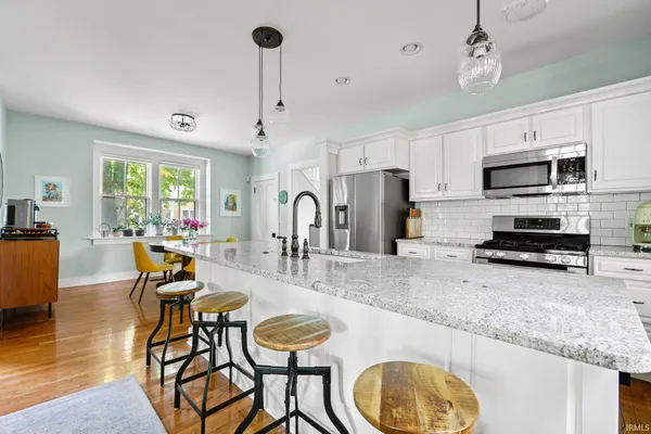 $439,900 | 1336 West Washington Boulevard, Fort Wayne, IN 46802