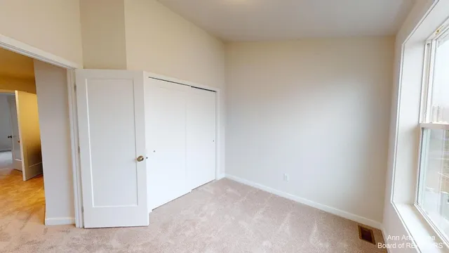 $3,400 | 2708 Spurway Drive South, Ann Arbor, MI 48105