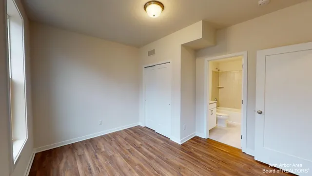 $3,400 | 2708 Spurway Drive South, Ann Arbor, MI 48105