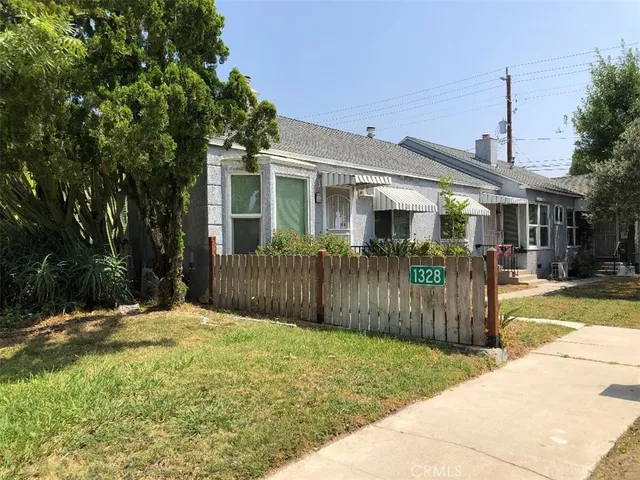 $1,950 | 1328 North Buena Vista Street, Burbank, CA 91505