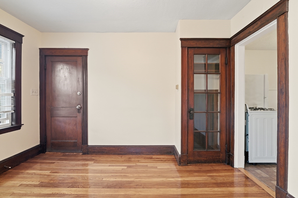 60 Raycroft Street, Unit R1 Quincy, MA 02169 - Photo 3 of 16