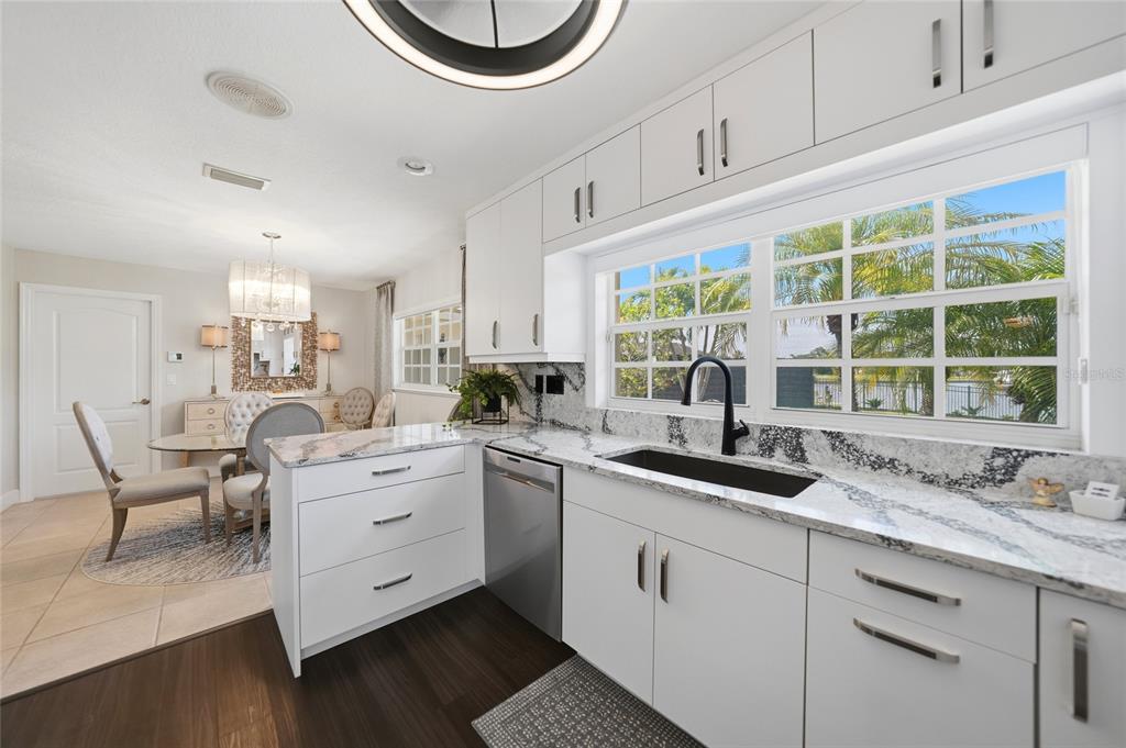 374 Severin Road Southeast Port Charlotte, FL 33952 - Photo 8 of 31 Gallery Image 8
