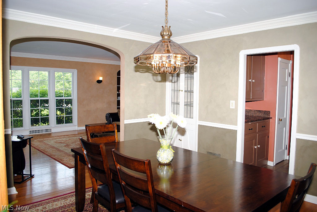 3376 Daleford Road Cleveland, OH 44120 - Photo 10 of 35 GENEROUS DINING ROOM FEATURES EXTRA DEEP BUILT-IN CHINA CABINET