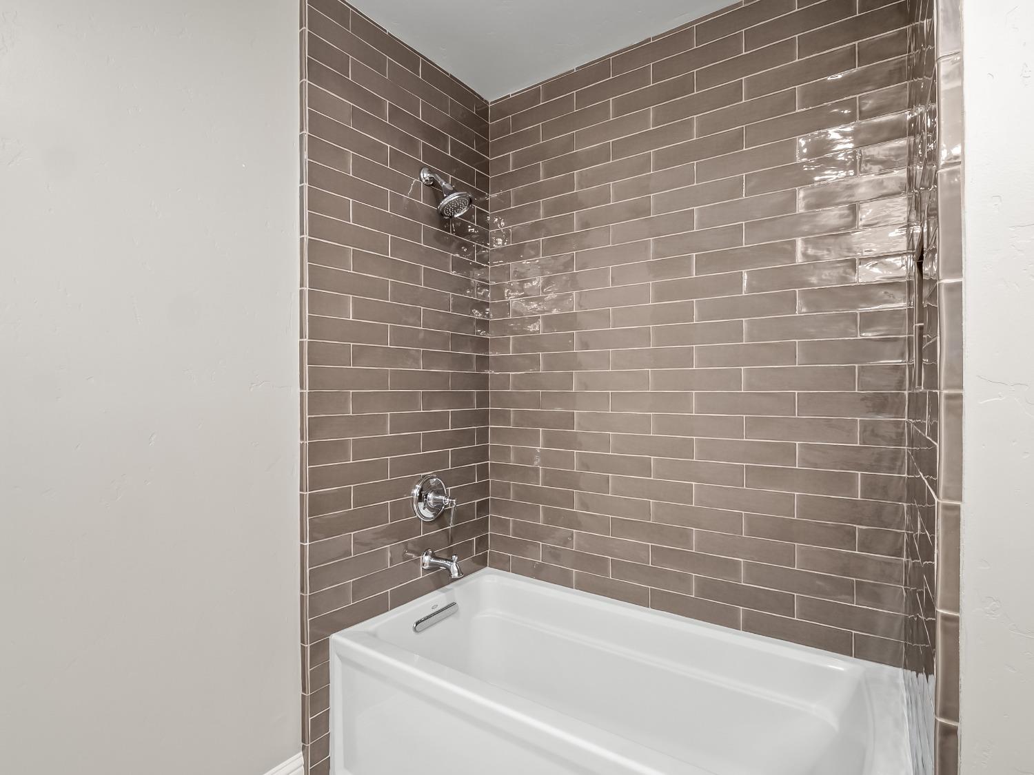 15622 West E Street Kerman, CA 93630 - Photo 30 of 43