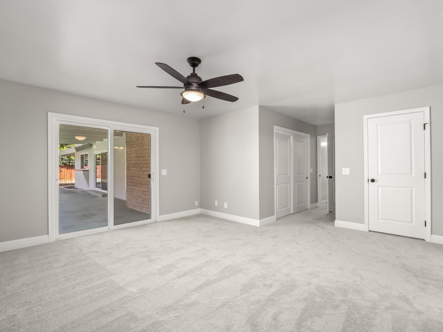 15622 West E Street Kerman, CA 93630 - Photo 33 of 43