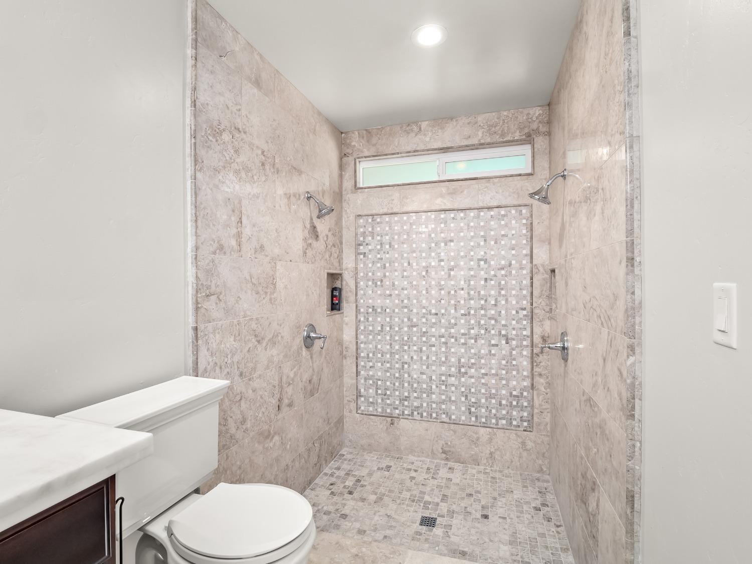 15622 West E Street Kerman, CA 93630 - Photo 36 of 43