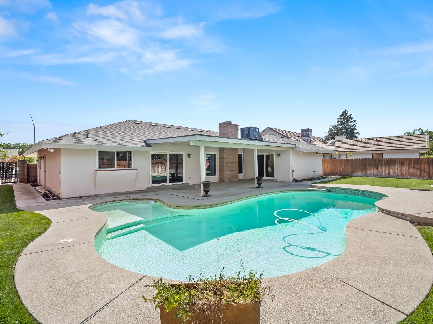 15622 West E Street Kerman, CA 93630 - Photo 39 of 43