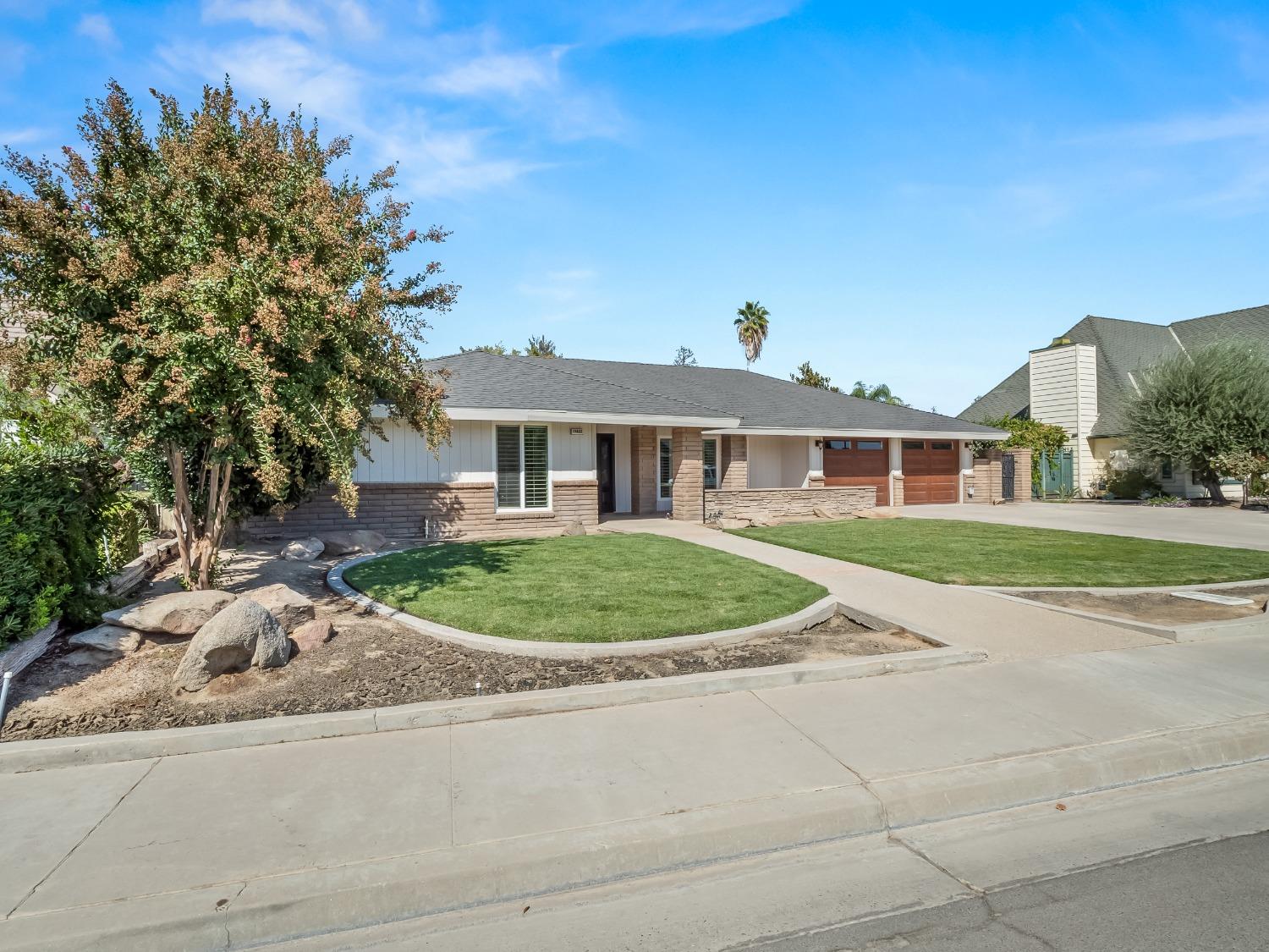 15622 West E Street Kerman, CA 93630 - Photo 4 of 43