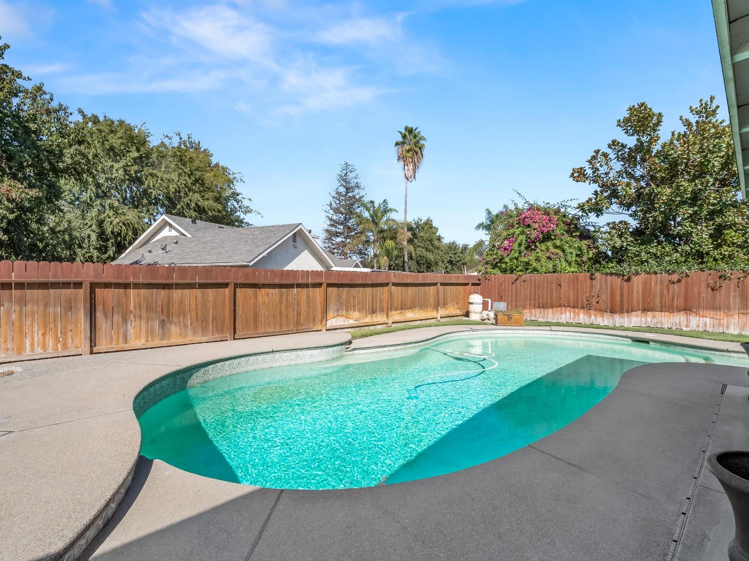 15622 West E Street Kerman, CA 93630 - Photo 41 of 43