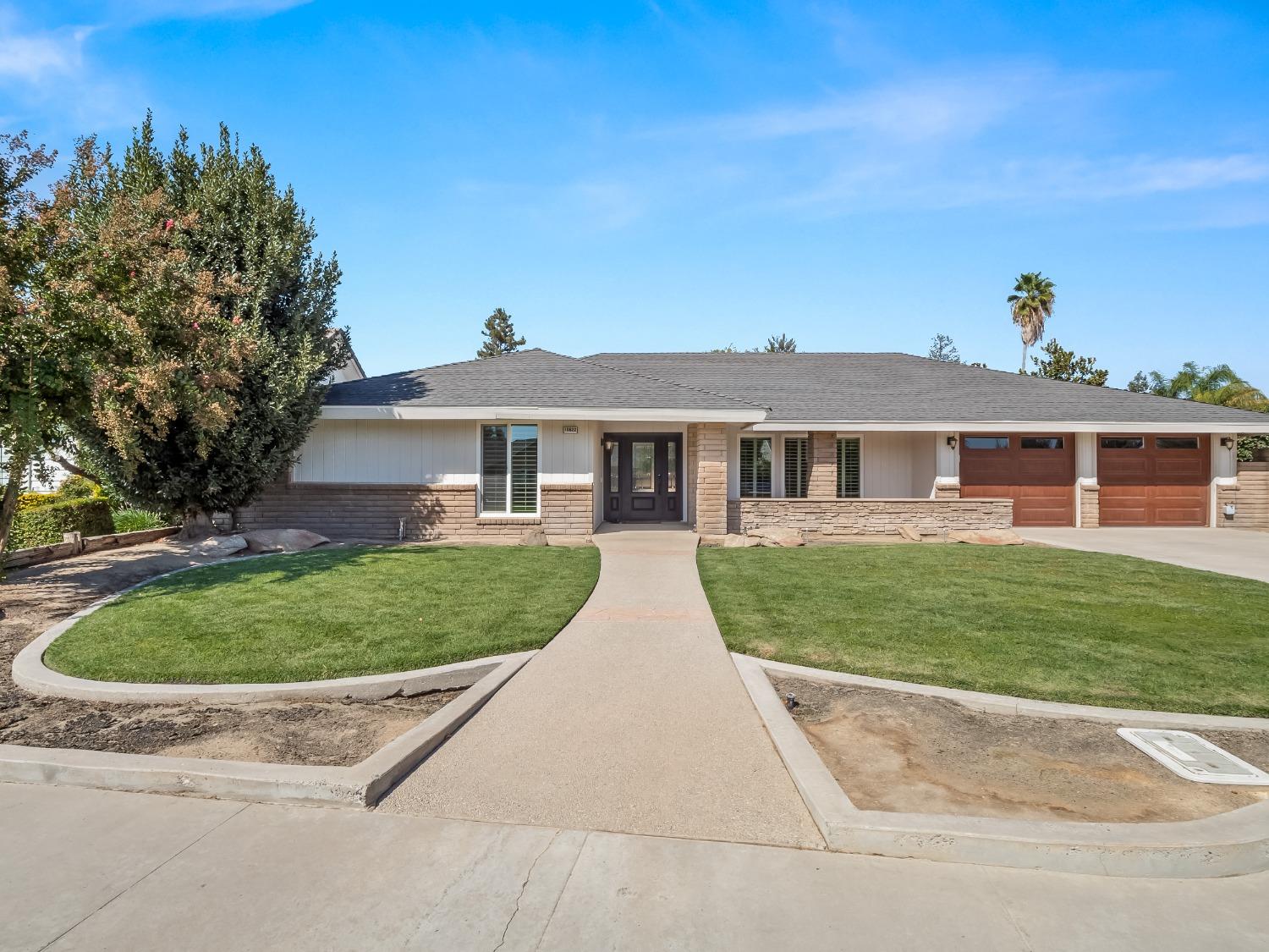 15622 West E Street Kerman, CA 93630 - Photo 7 of 43