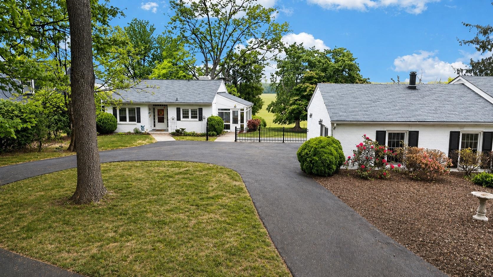 59 Cattle Scales Road Waynesboro, VA 22980 - Photo 2 of 61 Gallery Image 2